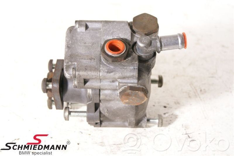 BMW 5 E60 E61 Power steering pump 