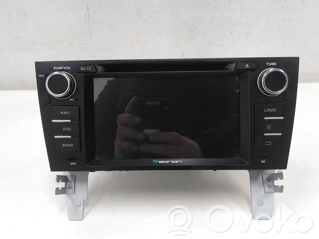 GPS-navigaation ohjainlaite/moduuli   MULTIMEDIAUNIT