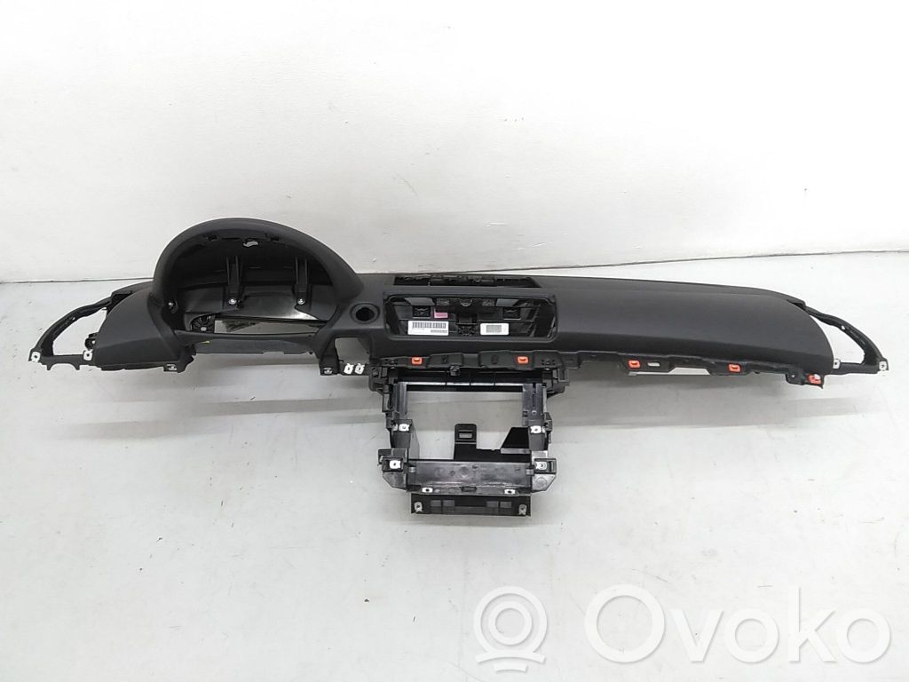 BMW 1 E81 E87 Panel de instrumentos 