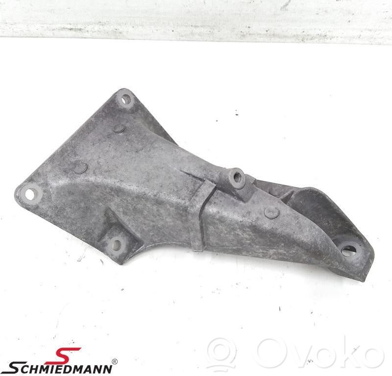 BMW 3 E46 Engine mount bracket 