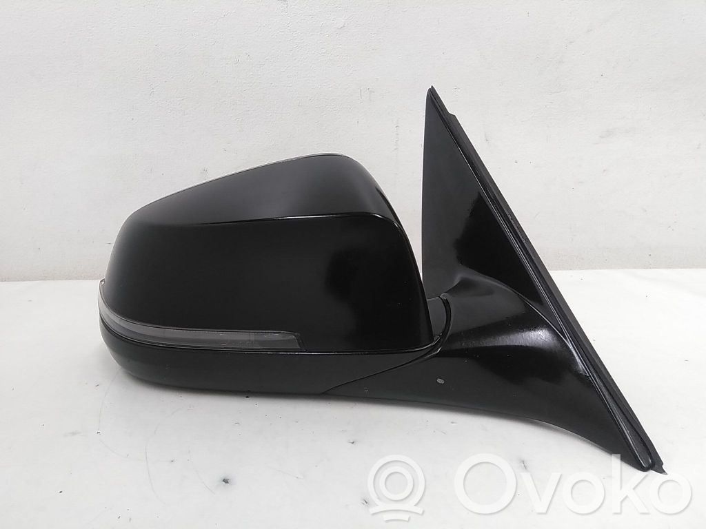 BMW 5 F10 F11 Element lusterka bocznego drzwi przednich 