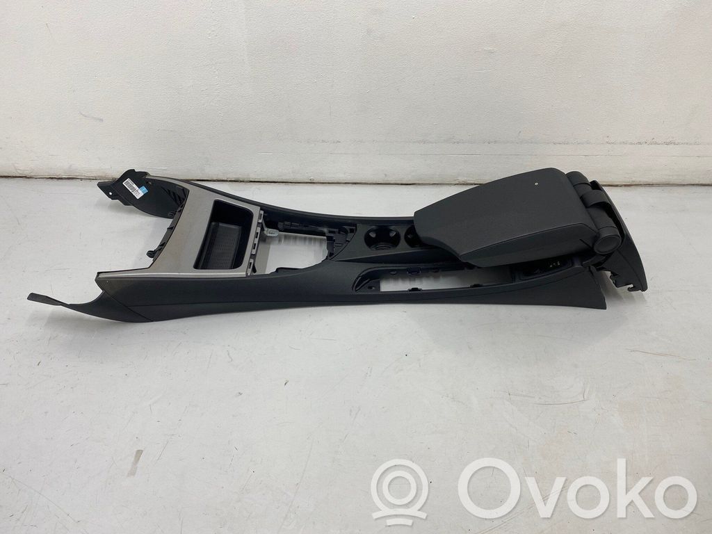 BMW 1 E81 E87 Armrest 