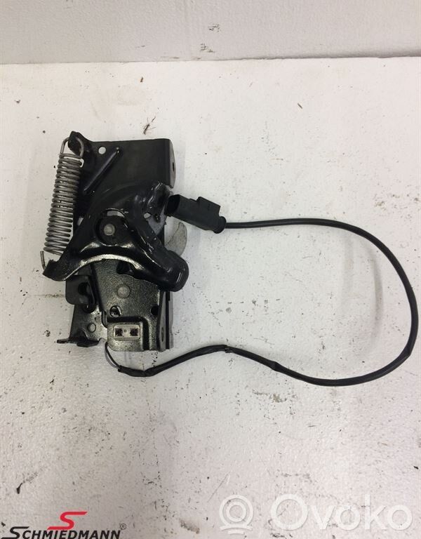 BMW 3 F30 F35 F31 Spyna variklio dangčio 