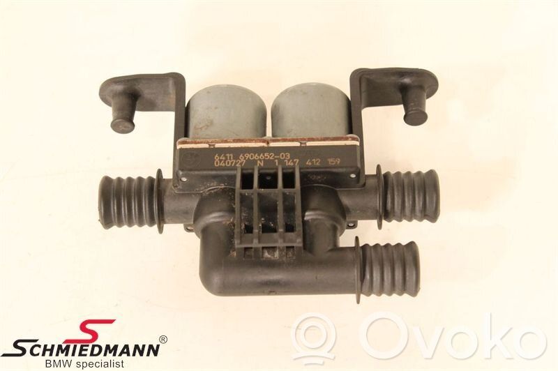 Water pump   64116906652
