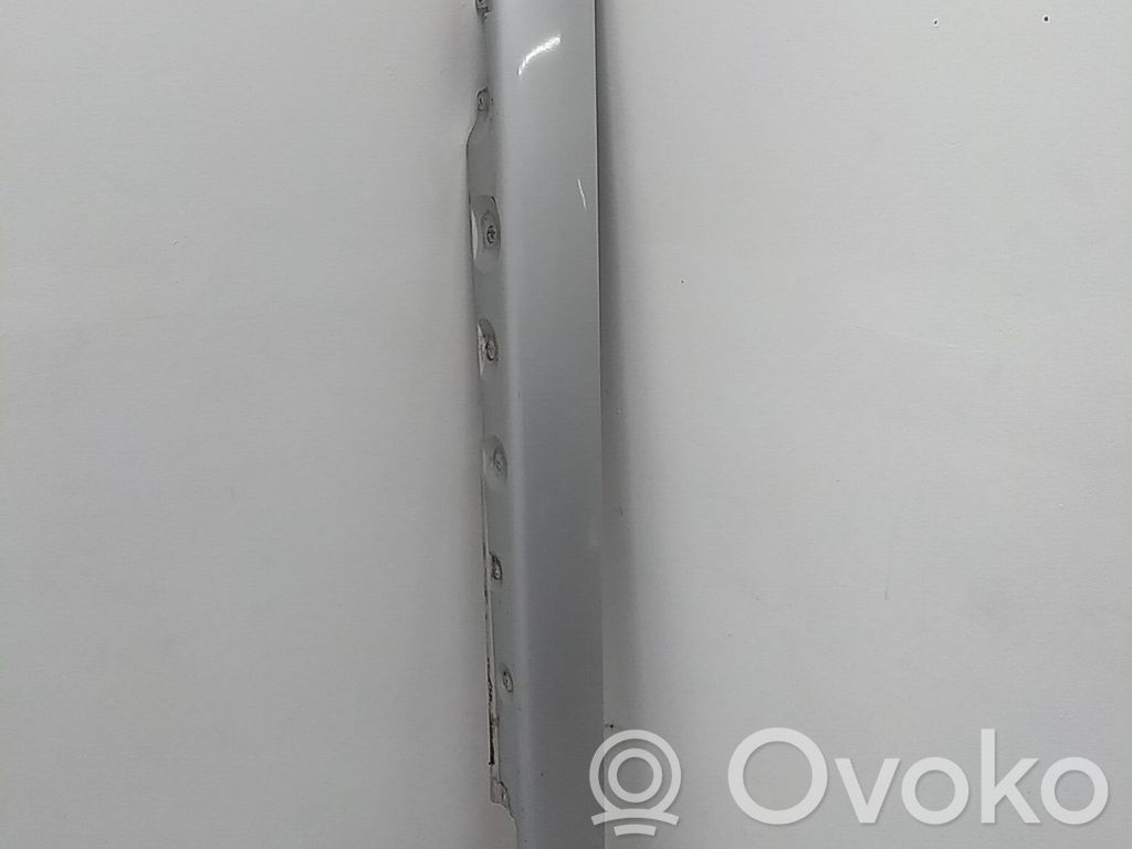 Slenkstis   51717030896