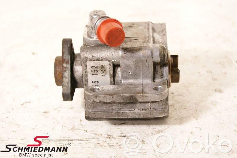 BMW 3 E90 E91 Power steering pump 