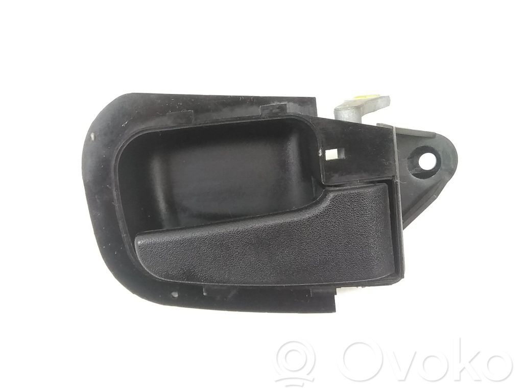 Manecilla interna puerta delantera   51211977540