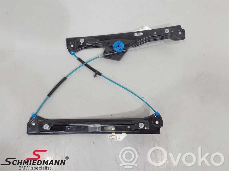 BMW 1 F20 F21 Front door window regulator with motor 