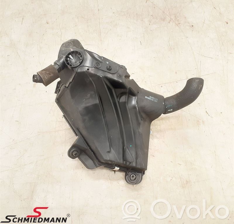 BMW 3 E90 E91 Air filter box 