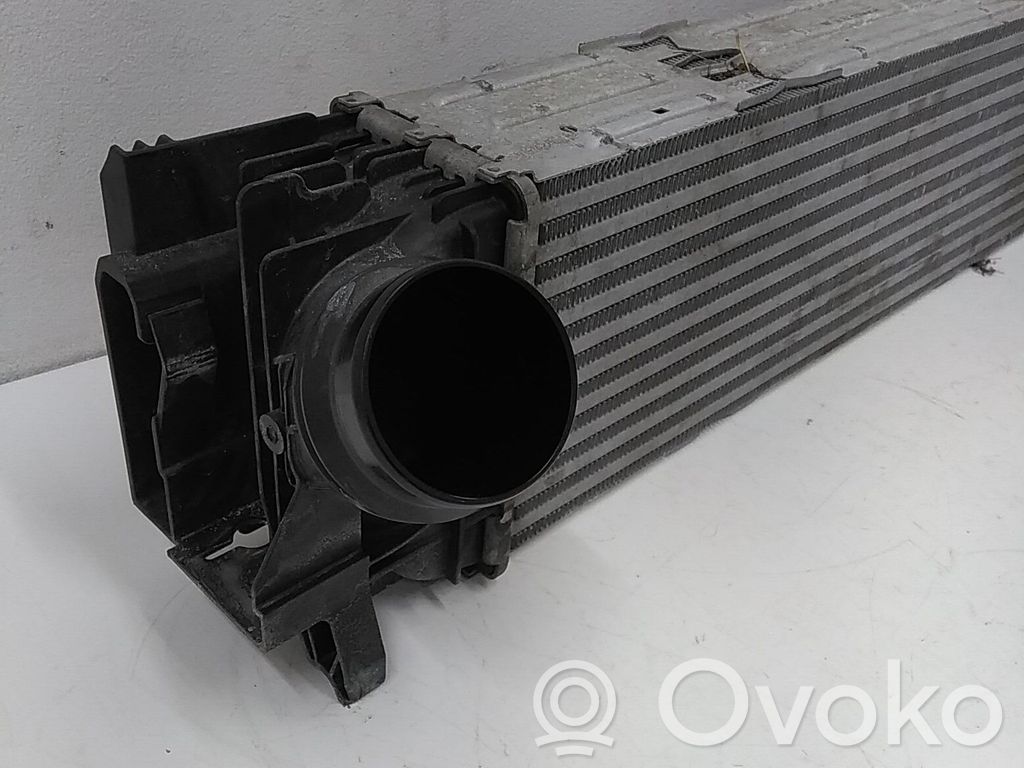 BMW 3 G20 G21 Interkūlerio radiatorius 