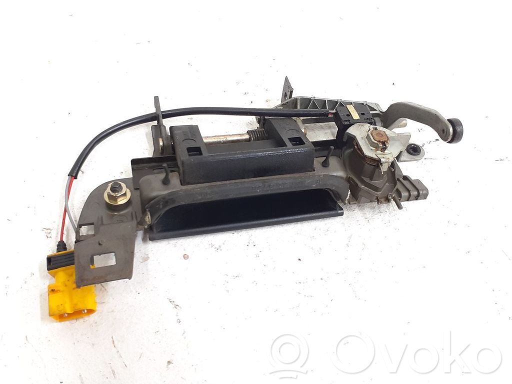 BMW 5 E34 Manecilla externa puerta delantera 