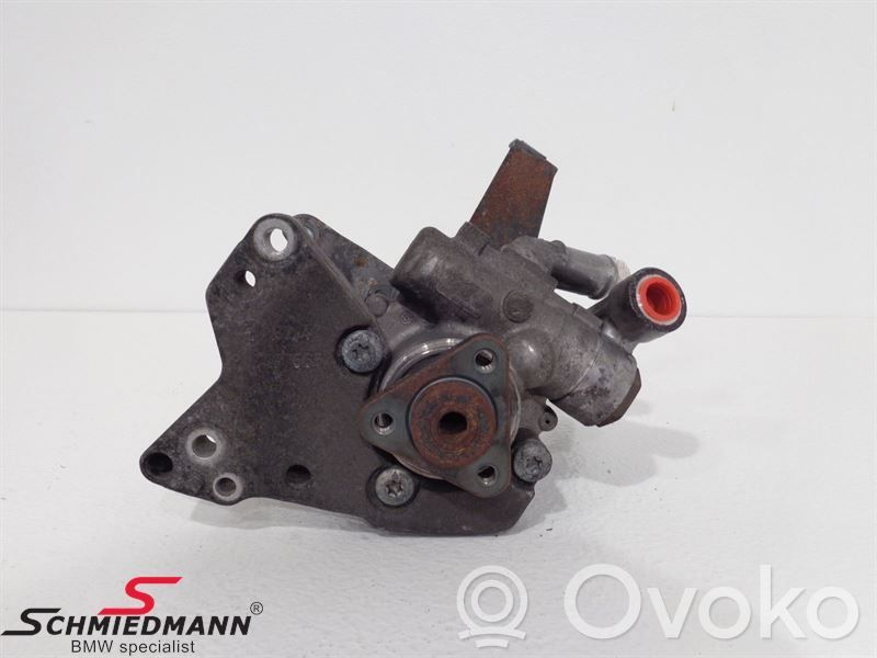 BMW 5 E60 E61 Power steering pump 