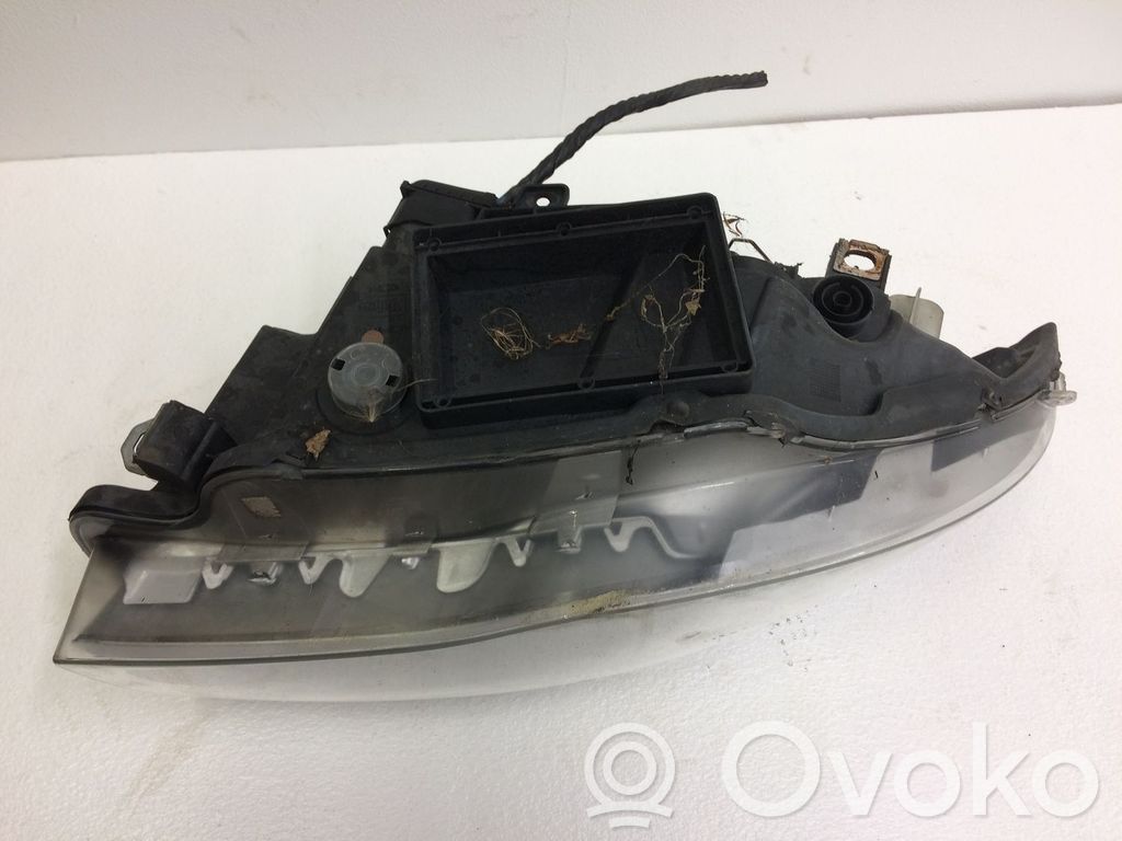 BMW 1 E81 E87 Headlight/headlamp 