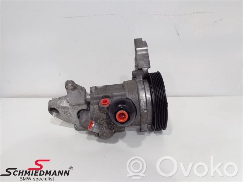 BMW 5 E60 E61 Ohjaustehostimen pumppu 