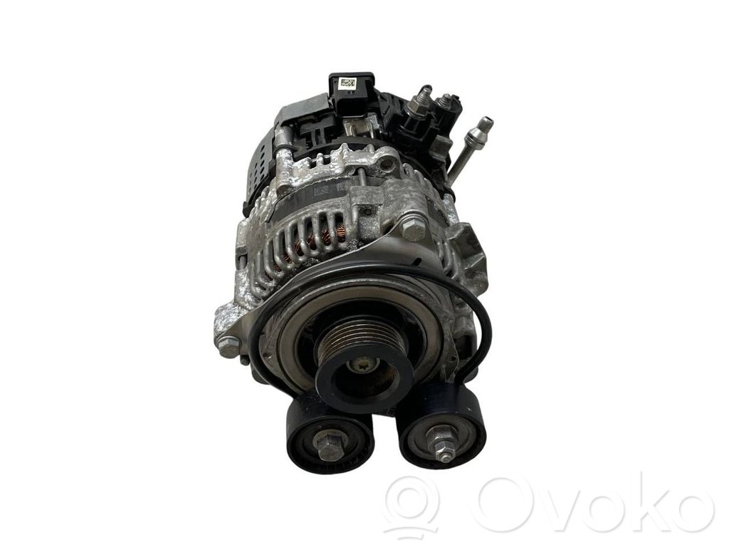 BMW 5 G30 G31 G38 Generatorius 
