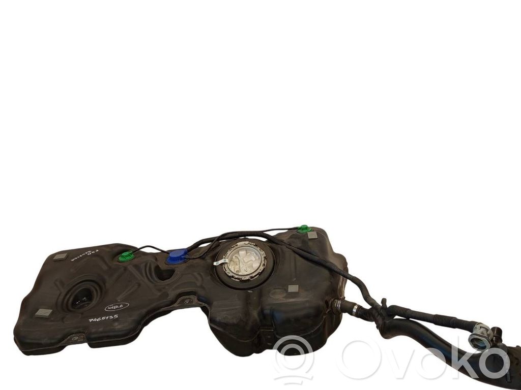 BMW 1 F40 Fuel tank 