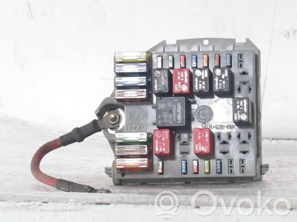 Fiat Punto (188) Modul siguranțe 
