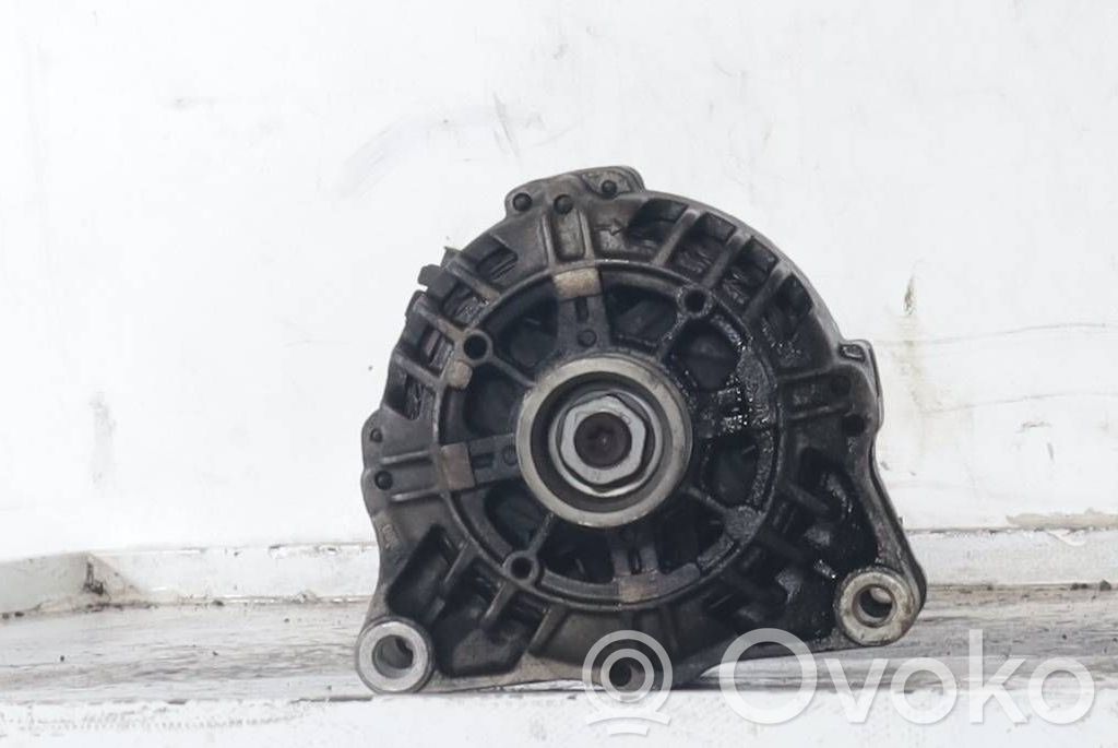 Peugeot 207 Alternador 