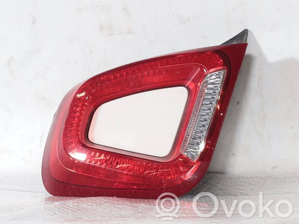 Fiat 500 Lampă spate în caroserie 