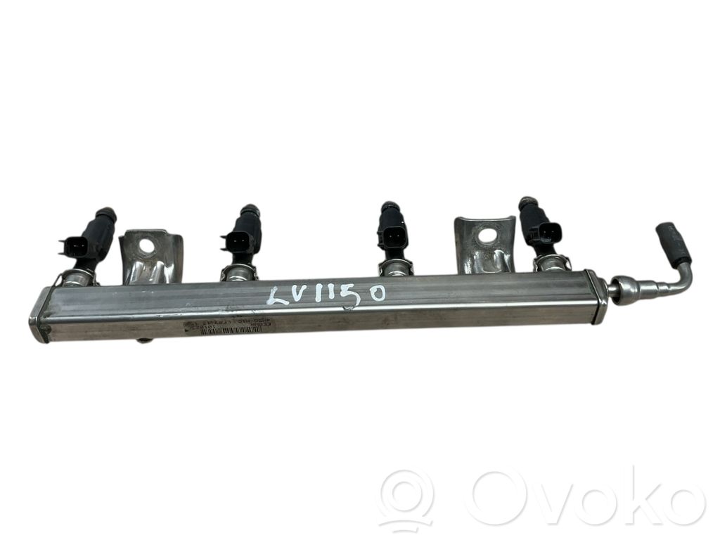 Volvo C30 Fuel injectors set 