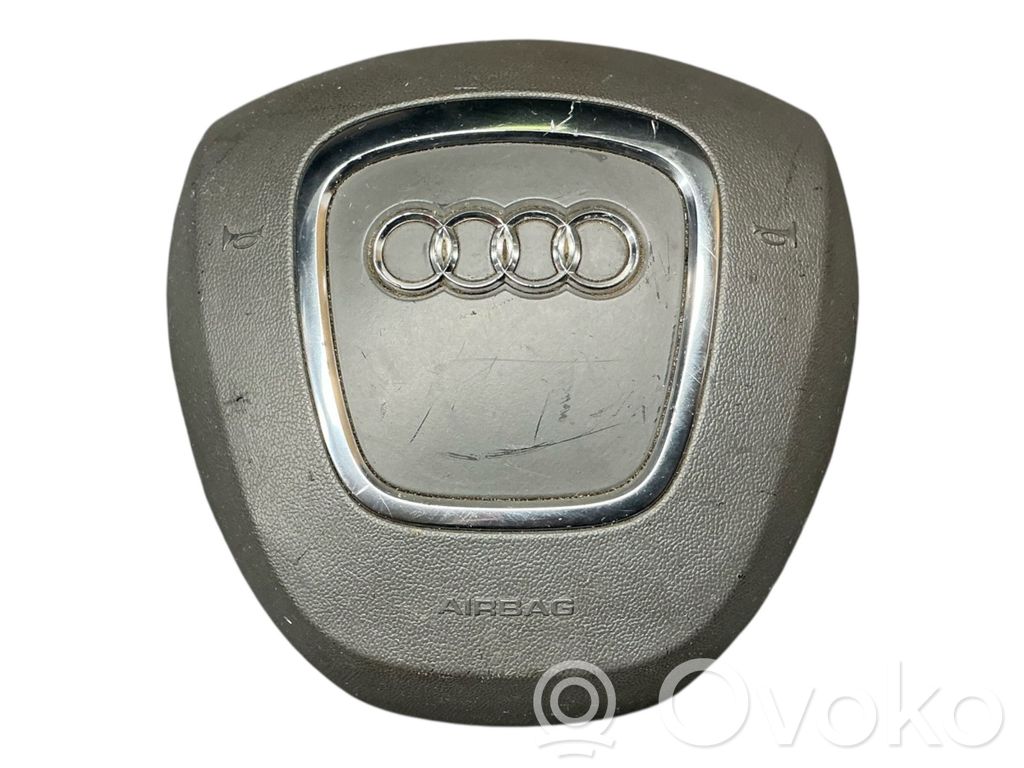 Audi A4 S4 B8 8K Vairo oro pagalvė 