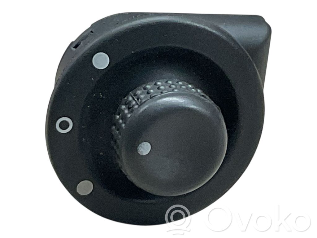Renault Clio IV Interruptor del espejo lateral 