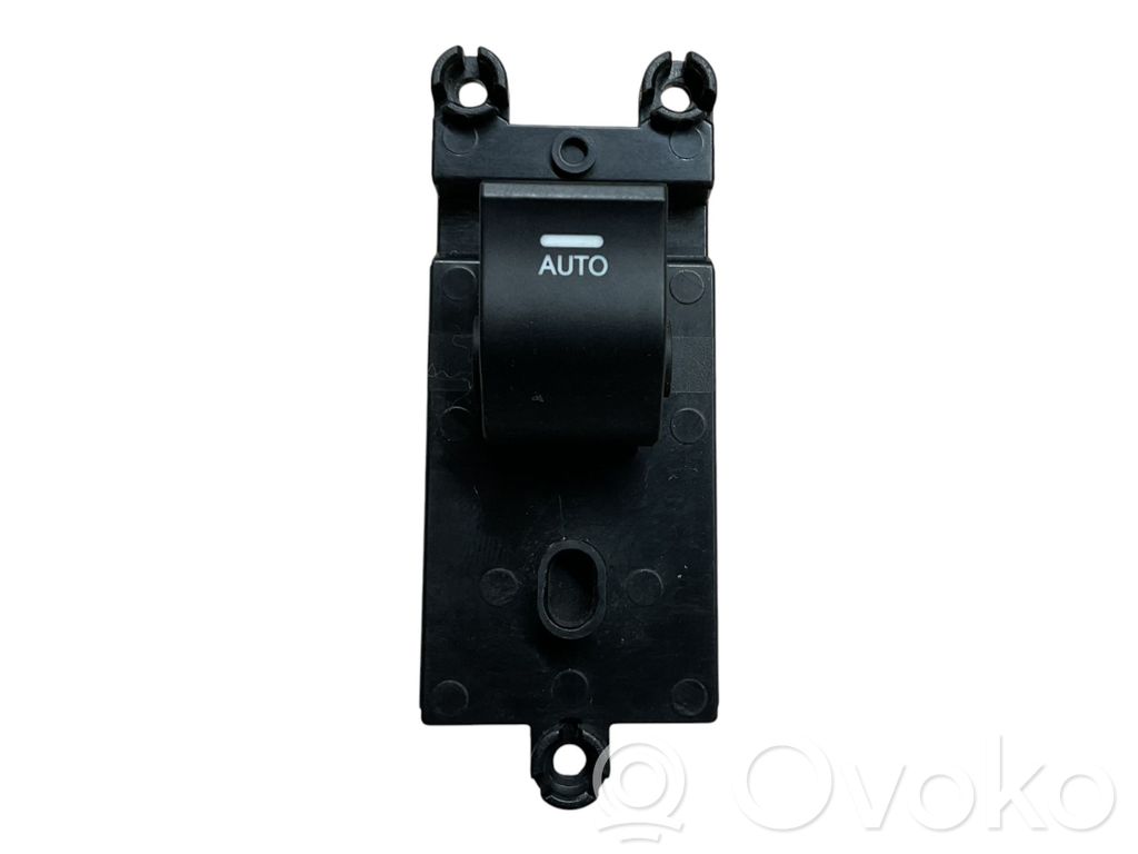 Hyundai i40 Electric window control switch 