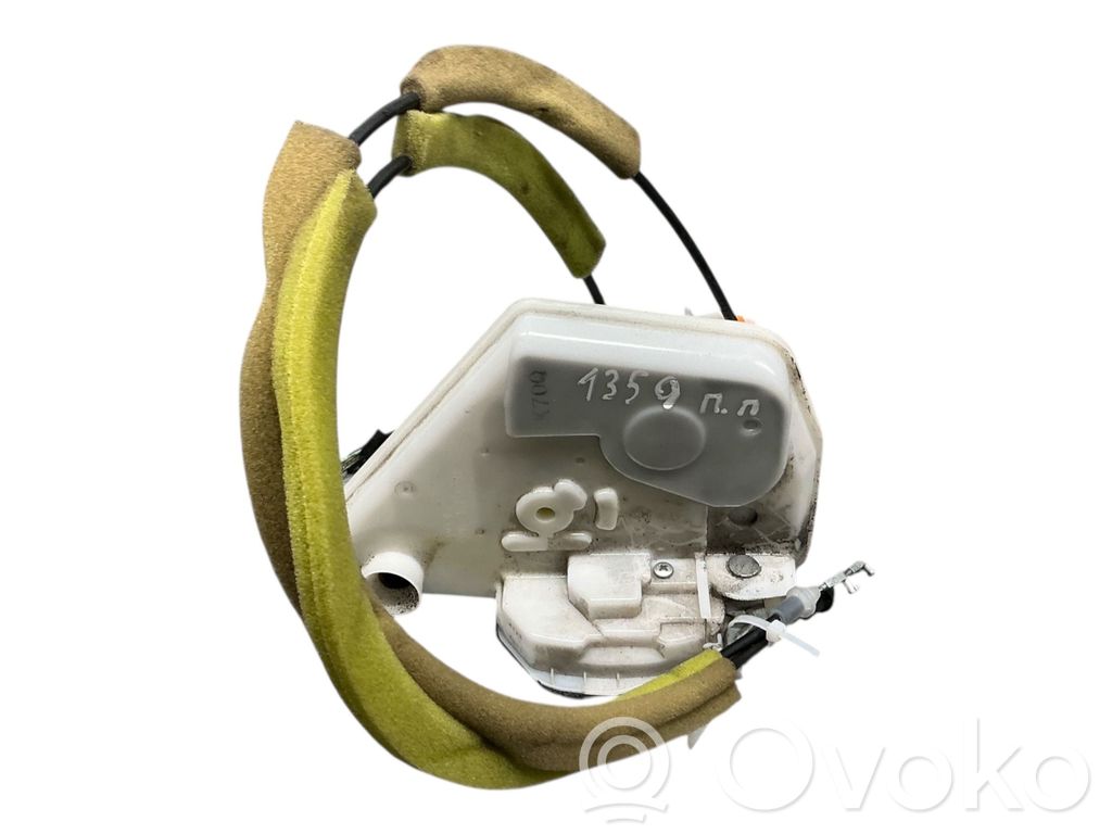 Front door lock   KD77