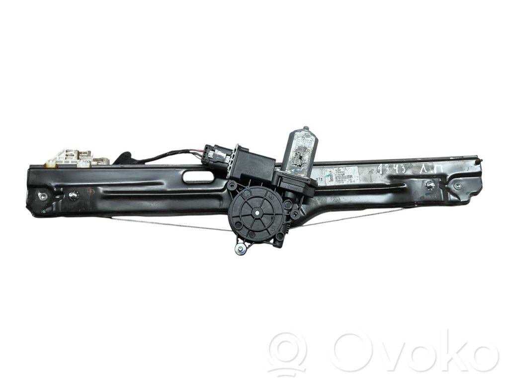 Fiat 500L Front door window regulator with motor 