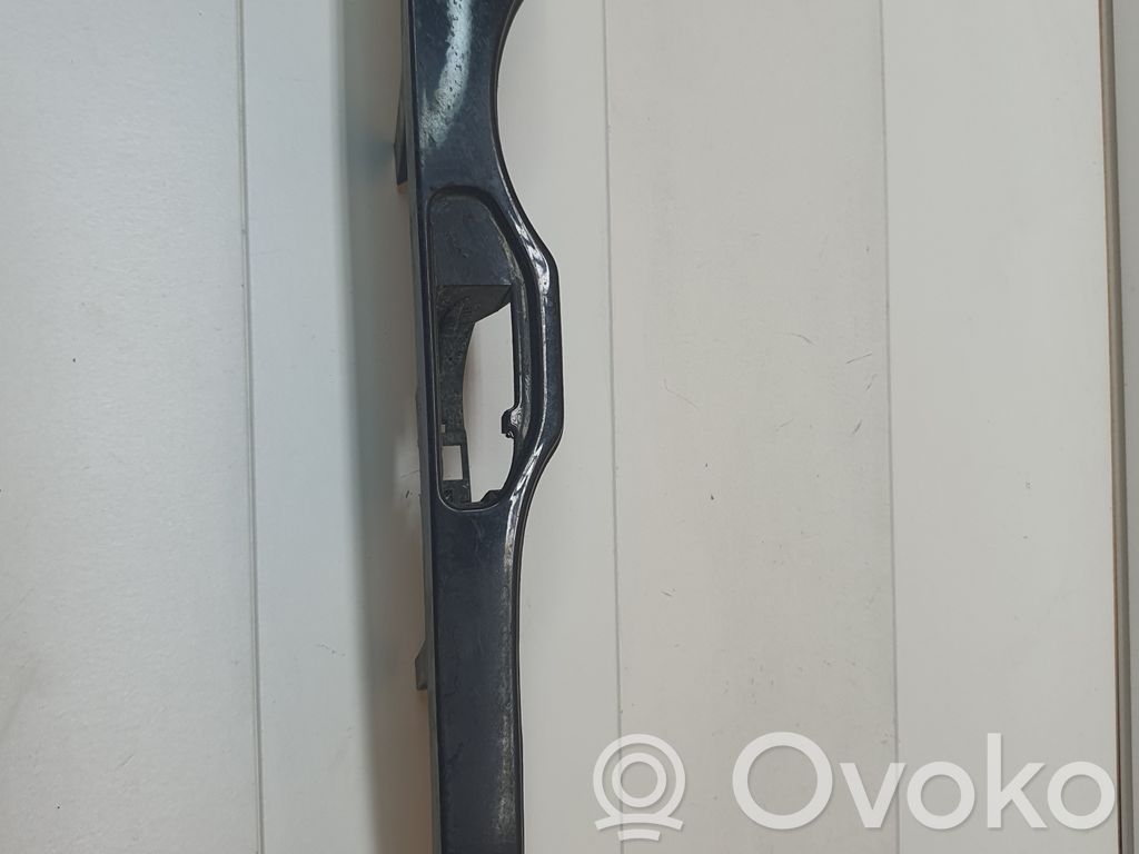 BMW 3 E46 Under headlight/headlamp trim 