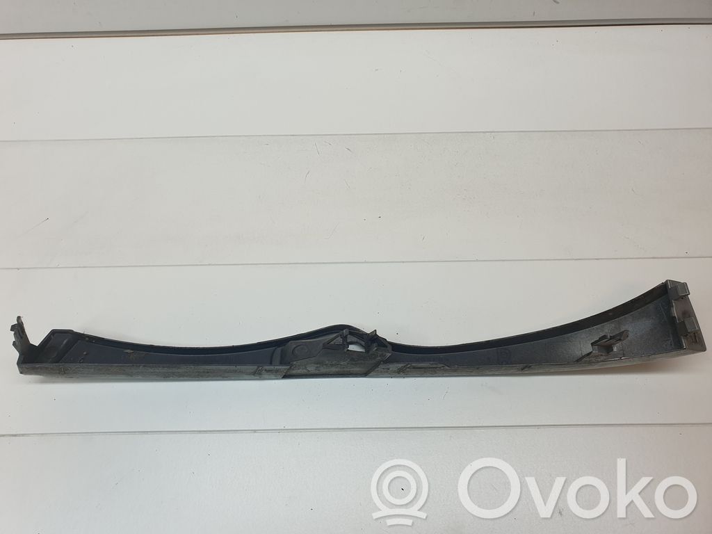BMW 3 E46 Under headlight/headlamp trim 