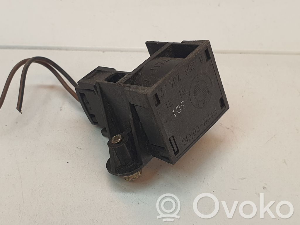 BMW 5 E34 Relais Warnblinkanlage 
