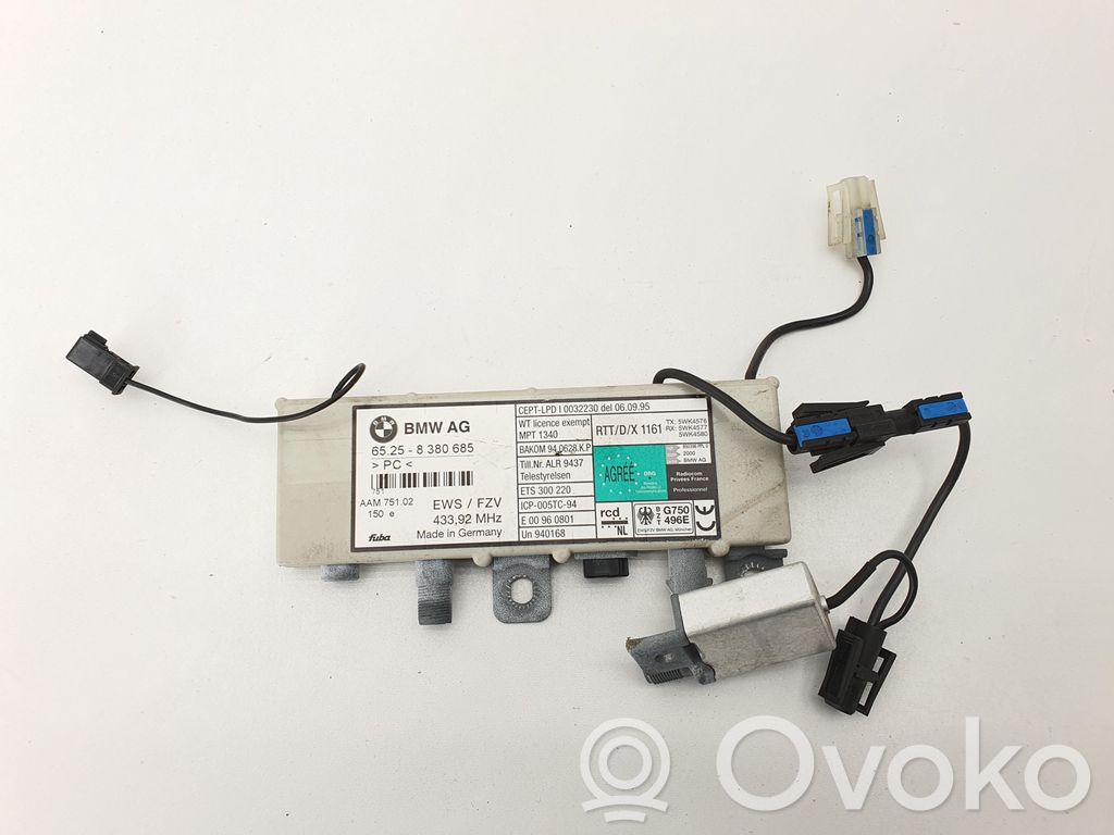 Antenos stiprintuvas   8380685,65258380685,65248375225
