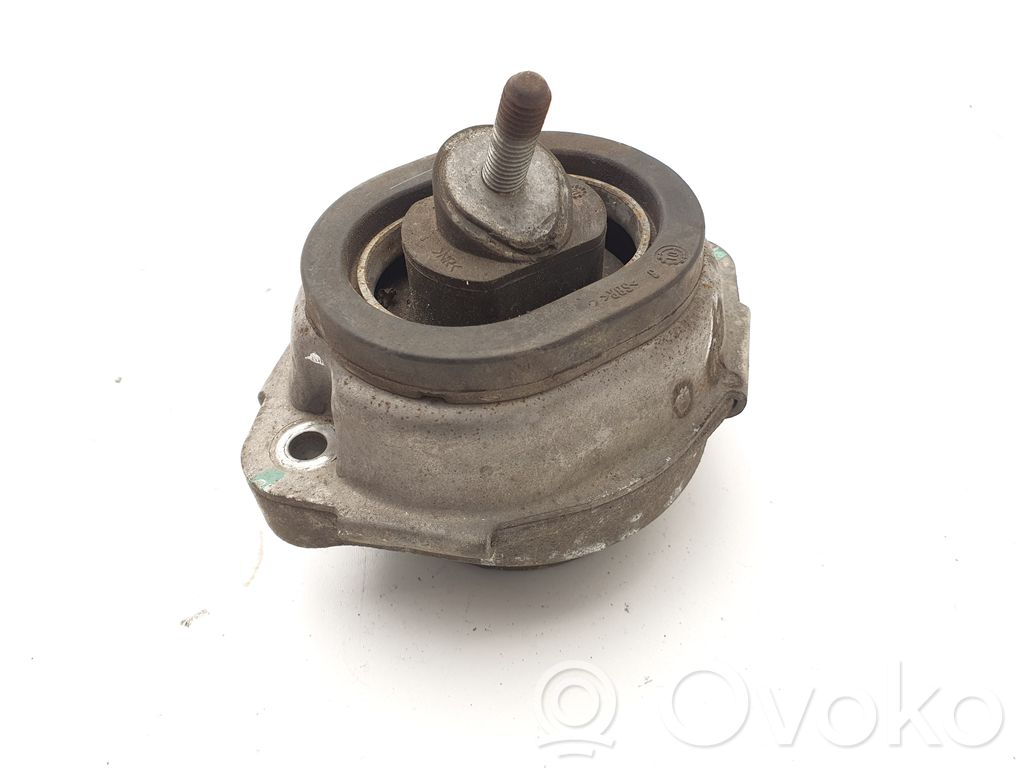 BMW X5 E53 Engine mount bracket 
