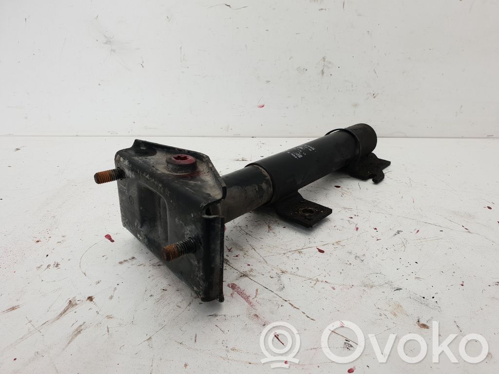 BMW 5 E34 Front bumper shock/impact absorber 