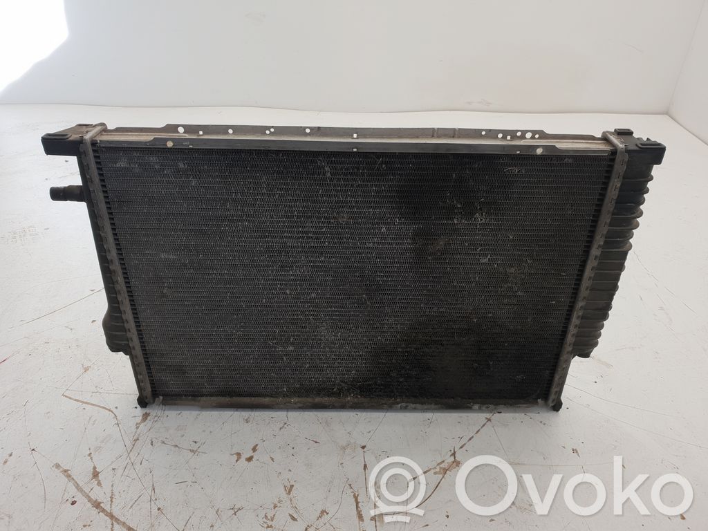 BMW 5 E34 Coolant radiator 