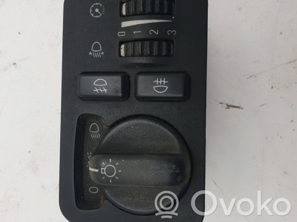 Opel Frontera B Light switch 