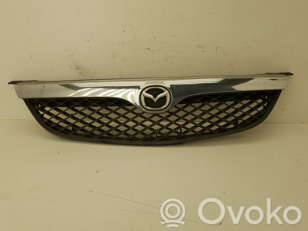 Mazda 626 Priekšējais režģis 