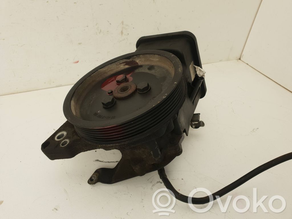 BMW 3 E46 Power steering pump 