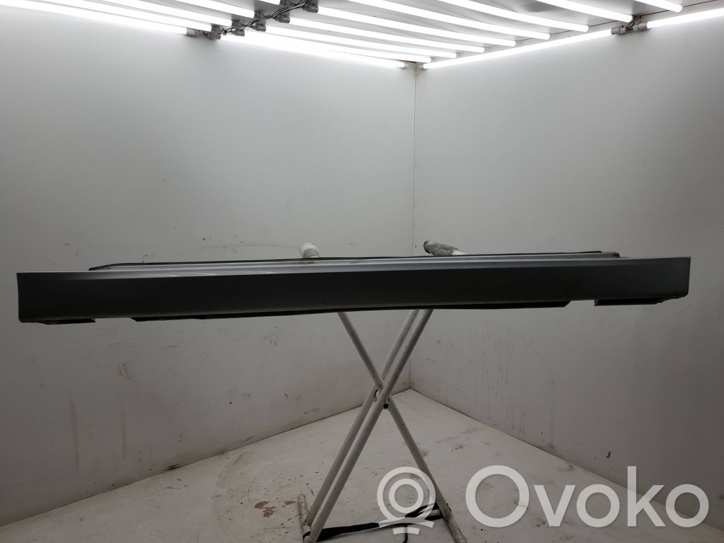 BMW 7 E65 E66 Sill 