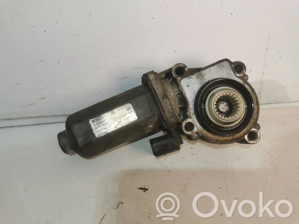 BMW X3 E83 Gearbox-reducer motor 