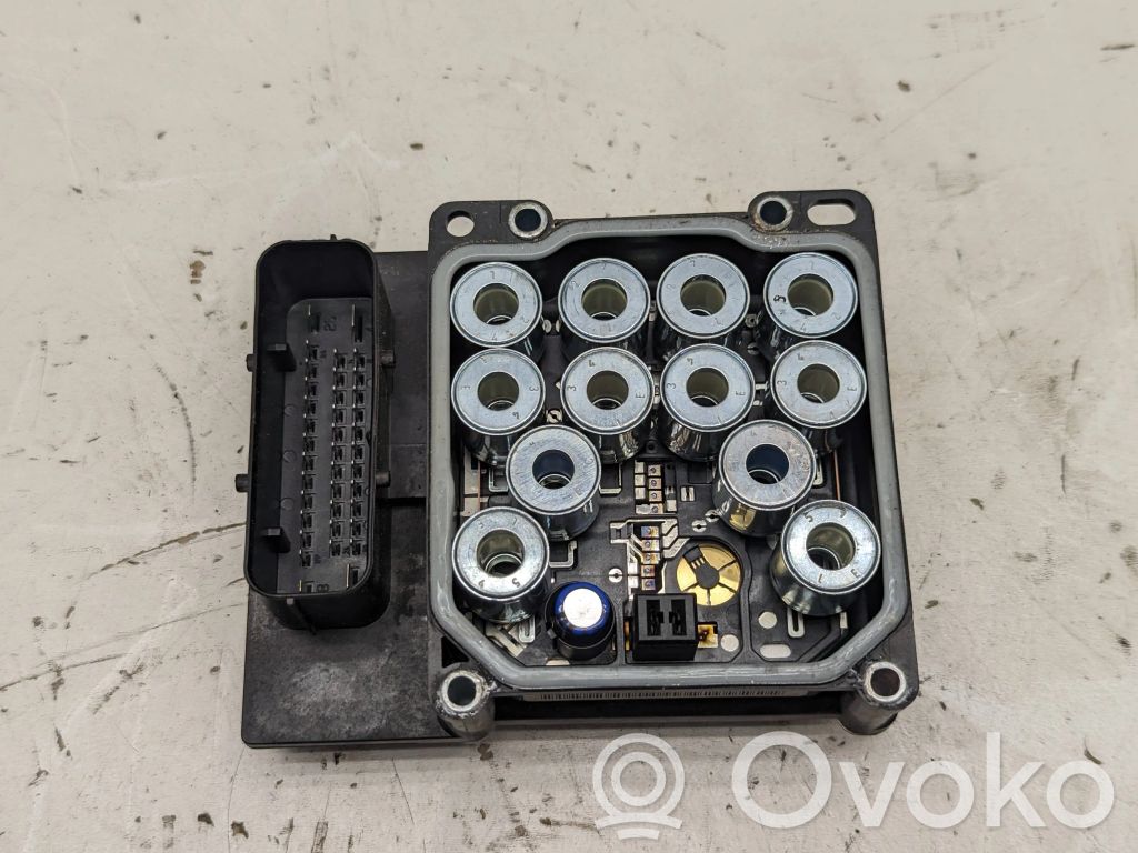 BMW 5 E60 E61 ABS Blokas 