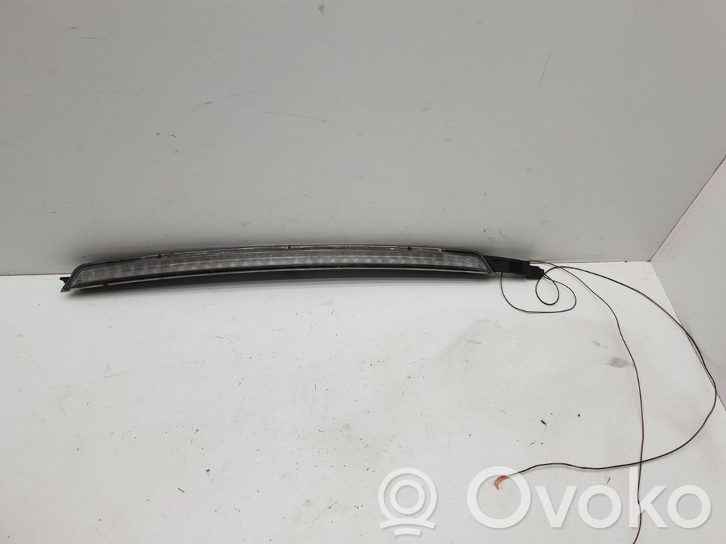BMW 3 E46 Third/center stoplight 
