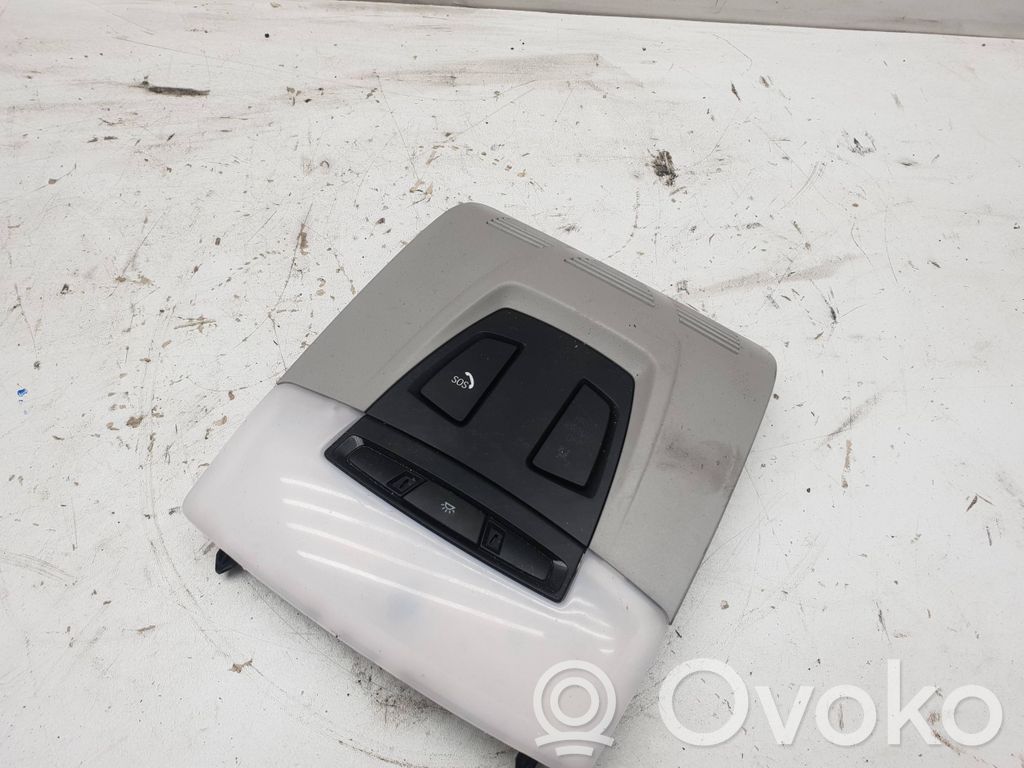 BMW 2 F22 F23 Światło fotela przedniego 