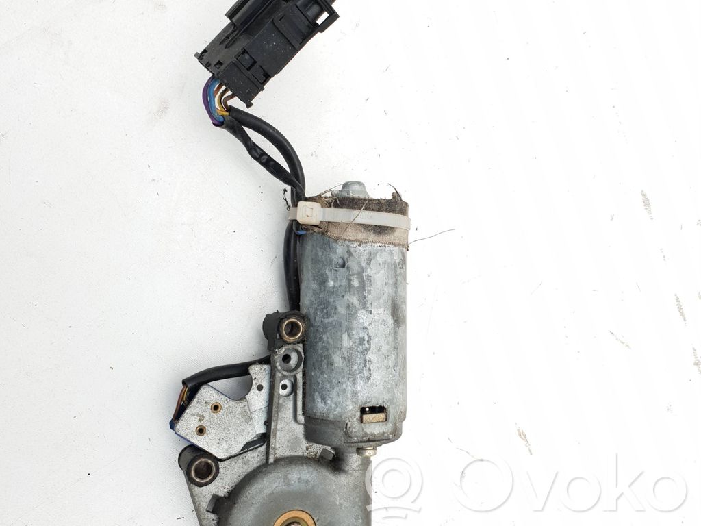 BMW 7 E32 Motoriņš 