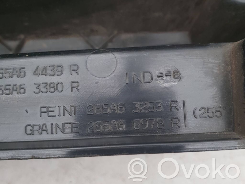 Renault Trafic II (X83) Lampa tylna 