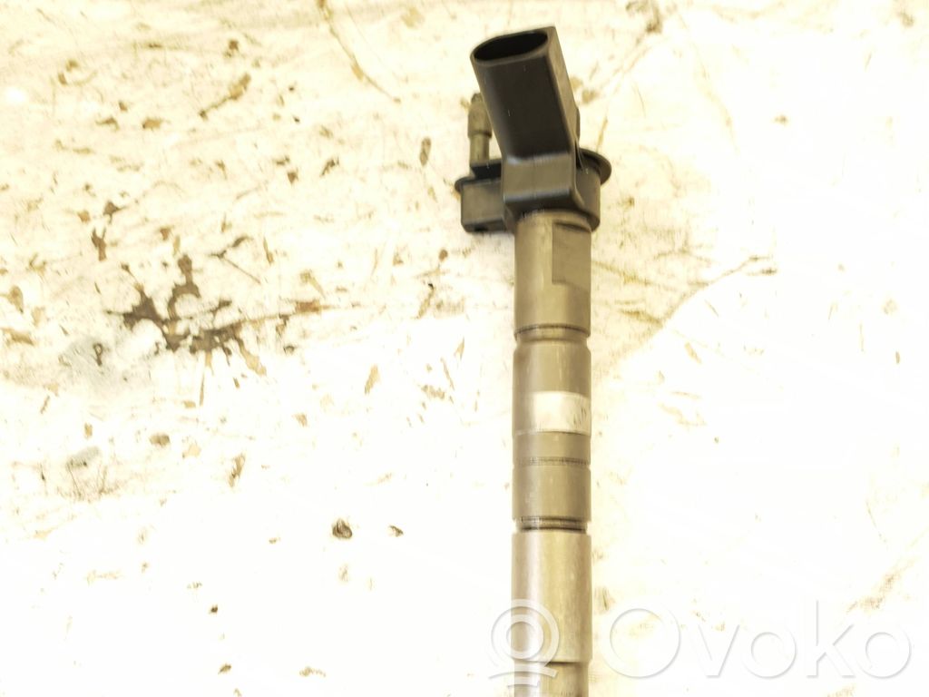BMW 3 E90 E91 Fuel injector 