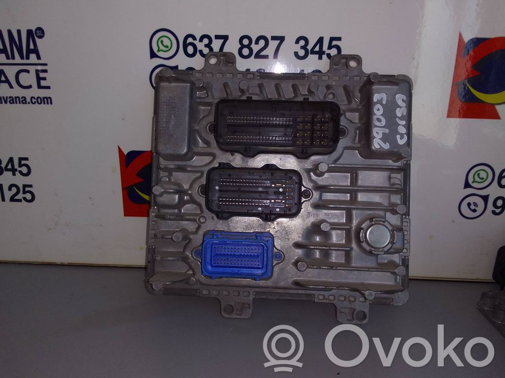 Opel Corsa E Engine control unit/module 