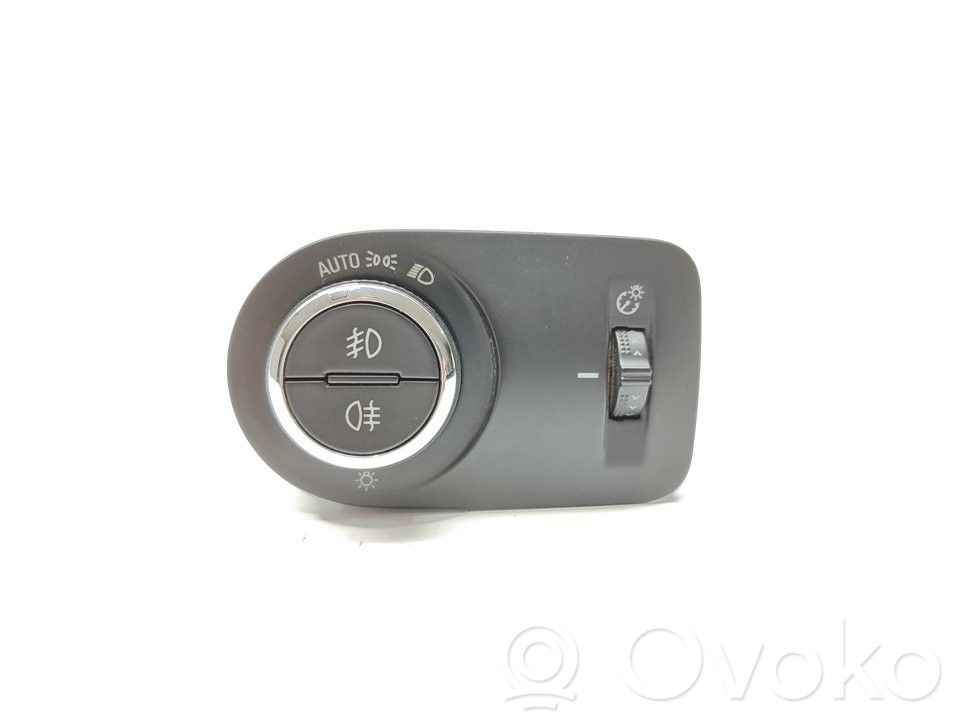 Opel Astra K Panel lighting control switch 