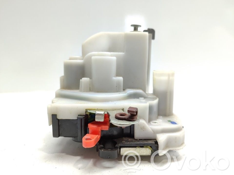 Opel Combo D Rear door lock 